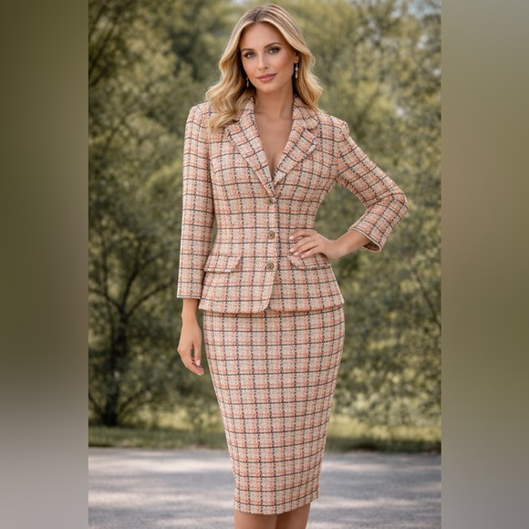 St. John Jackets & Blazers - St. John tweed skirt & blazer set wool blend in Orange cream black 12/L